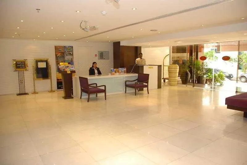 London Crown 2 Hotel Apartments Dubai Aparthotel