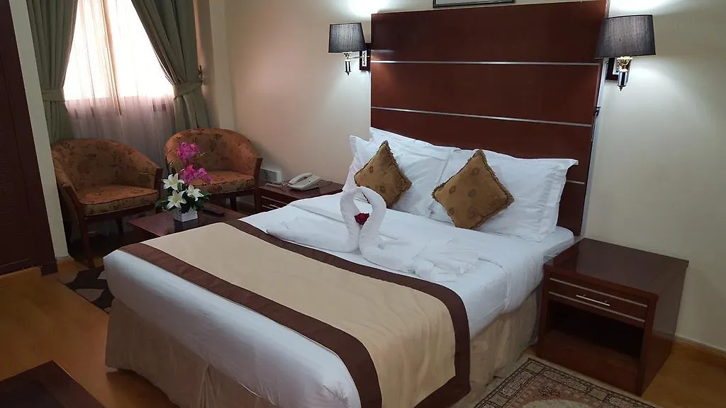London Crown 2 Hotel Apartments Dubai Aparthotel