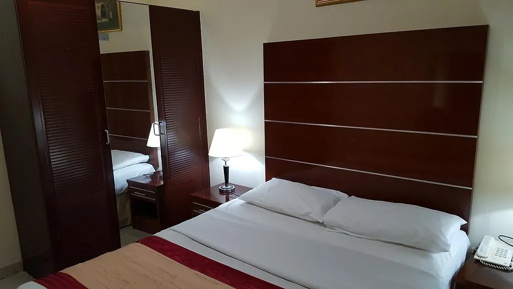 Aparthotel London Crown 2 Hotel Apartments Dubai